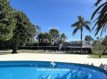 Campo · 271m² · 6 Ambientes · 4 Cocheras · Chacra 6 Ambientes en Venta Chacras del Molino, Exaltación de La Cruz