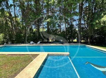 Quinta vacacional · 90m² · 3 Ambientes · 4 Cocheras · Alquiler Fin de Semana Quinta Exaltacion de La Cruz