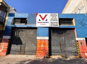 Bodega-Galpón · 200m² · Alquiler de Galpón