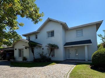 Casa · 228m² · 6 Ambientes · 1 Cochera · Venta Casa 4 Dorm Septiembre, Escobar, G. B. a. Zona Norte
