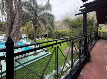 Casa · 849m² · 9 Ambientes · 1 Cochera · Venta - Casa - Funes