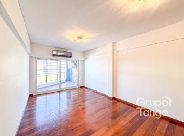 Departamento · 95m² · 4 Ambientes · 1 Cochera · Venta Departamento Semipiso Caballito Cuatro Ambientes Frente Balcón Cochera Sum Apto Credito