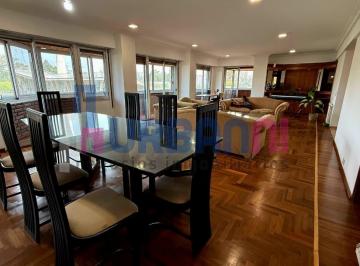 Departamento · 220m² · 6 Ambientes · 1 Cochera · Departamento en Av Lugones 3 Habitaciones y Cochera