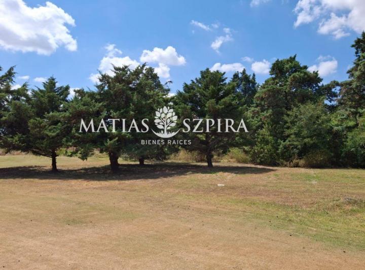 Terreno · 396m²