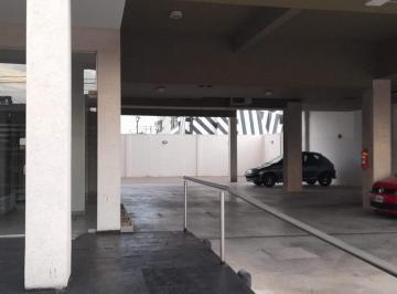 Garage · Cochera en Venta en Lanús Oeste