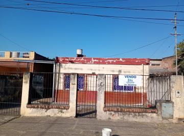 Casa · 110m² · 4 Ambientes · 2 Cocheras · Casa en Venta Oportunidad!
