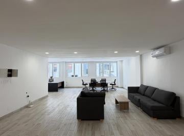 Oficina comercial · 160m² · 1 Ambiente · Oficina en Microcentro