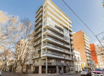 Departamento · 36m² · 2 Ambientes · Cordoba Al 2700 - Venta Departamento de 1 Dormitorio en El Centro de Rosario