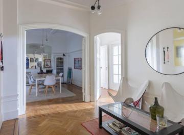 Departamento · 74m² · 3 Ambientes · Armenia y Av Santa Fe