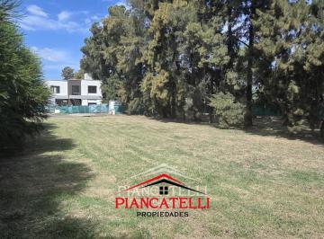 Terreno · 710m² · Terreno en Venta, en Fincas de Alvarez