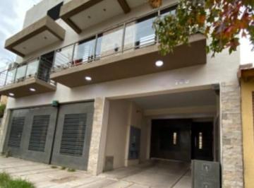 Departamento · 91m² · 2 Dormitorios · 1 Cochera · Venta Duplex en Dorrego Guaymallen