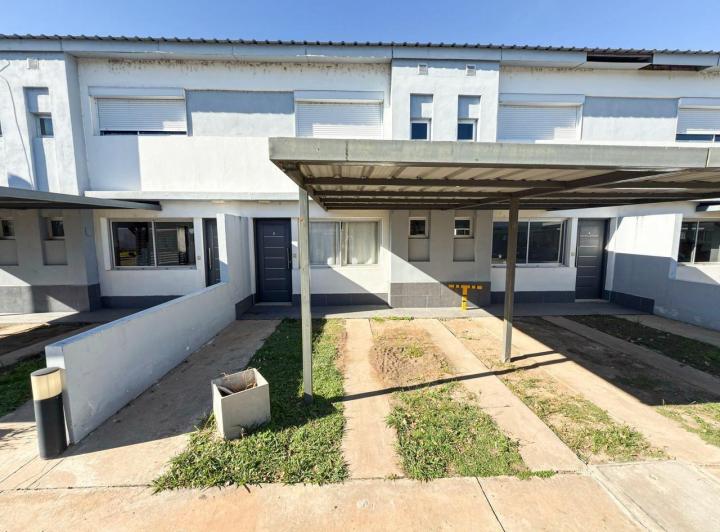 Casa · 90m² · 3 Ambientes · 1 Cochera