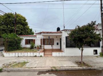 Foto · Casa en Venta en Barrio San Fernando 3 Dorm. Depto y Cochera