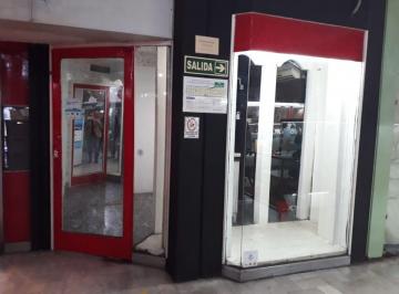 Local comercial de 2 ambientes, Flores · Alquiler Local Galeria Flores 20 m² Bajo Alquiler Ideal Primer Emprendimiento / Cerrajera / Joyeria