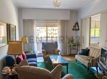 Departamento · 122m² · 4 Ambientes · Venta Apartamento 3 Dorm. Av Libertador | Balcón Al Frente | Portería |