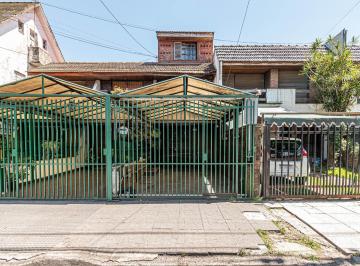 Casa · 148m² · 5 Ambientes · 1 Cochera · Duplex 5 Amb + Patio + Garage
