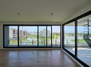 Living · Venta y Alquiler de Departamento 4 Ambientes con Dependencia en Duplex en Nordelta