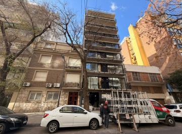 Departamento · 82m² · 3 Ambientes · Venta Departamento 3 Ambientes Belgrano Chico. Semi Pisos de Categoría