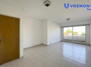 Departamento · 74m² · 3 Ambientes · 1 Cochera · San Isidro Labrador 4040 3 Ambientes Dependencia Cochera Baulera Núñez Departamento en Venta