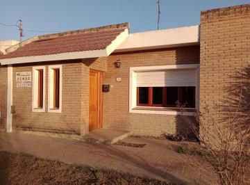 Casa · 168m² · 1 Cochera · Casa en Alta Gracia