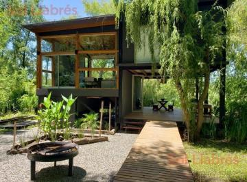 Casa · 160m² · 4 Ambientes · Casa Venta Islas Delta Tigre