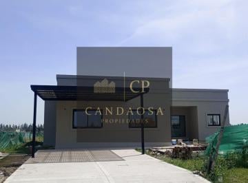 Casa · 175m² · 4 Ambientes · 1 Cochera · Mmc. Casa con Pileta en Venta Barrio Monet, Cardales