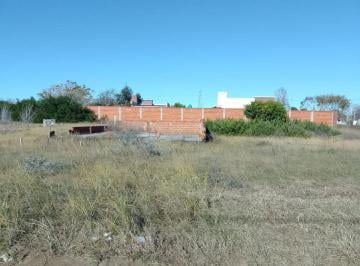 Terreno , Las Toninas · Lote en Las Toninas de 20 X 35 m. en Zona Residencial