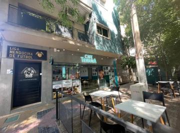 Local comercial · 200m² · 3 Ambientes · Vendo Cafetería en Ciudad