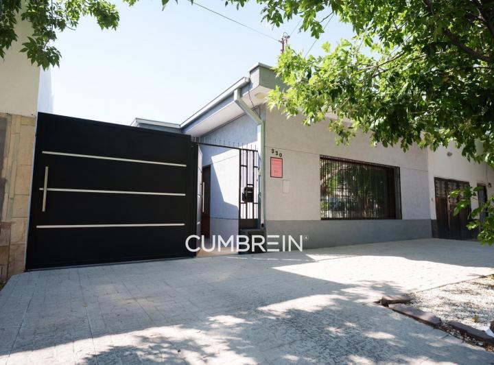 Casa · 97m² · 3 Dormitorios · 2 Cocheras