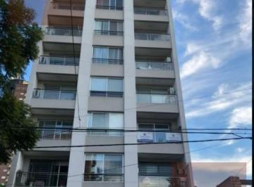 Departamento · 52m² · 2 Ambientes · Impecable 2 Ambientes en Pleno Centro de San Miguel - ¡A m de Todo!