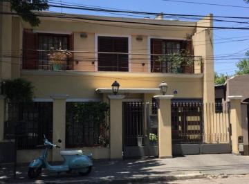 Casa · 218m² · 6 Ambientes · 2 Cocheras · Hermosa Casa C/ Piscina - Temperley Oeste