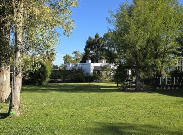Terreno · 700m² · Venta Permuta de Terreno Lote en Barrio Los Potrillos Fátima
