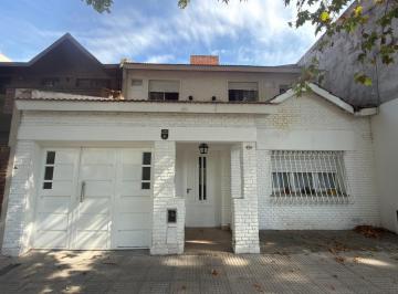 Casa · 250m² · 5 Ambientes · 2 Cocheras · Venta Casa Villa Devoto Ubicacion Privilegiada