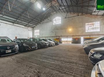 Garage · 1073m² · 2 Ambientes · 1 Cochera · 50 Cocheras - Caballito - Venta
