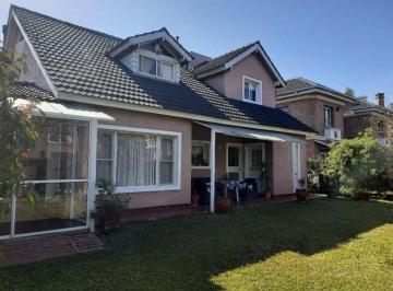 Casa de 5 ambientes, Ituzaingó · Venta – Casa 5 Ambientes en Altos del Sol 153 – Villa Udaondo - Barrio Privado