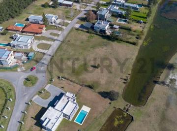 Terreno · 1344m² · Lote en Venta Miralagos II La Plata 1344 m²