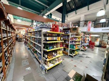 Local comercial · 854m² · Alquiler de Local Comercial - Microcentro - Sin Expensas