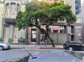 Garage , La Plata · Cochera Cubierta con Portón Automáticoen Pleno Centro de La Plata