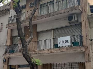 Departamento · 90m² · 3 Ambientes · Departamento de 2 Dorm. en Zona Centro.
