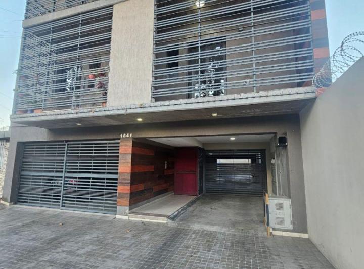 Departamento en alquiler en Villa Hipodromo · 3 ambientes