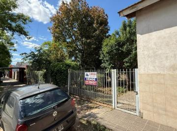 Casa · 120m² · 3 Ambientes · Casa en Venta Monte Grande con Local Comercial