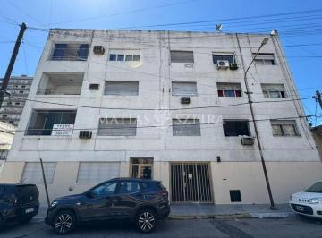 Departamento · 54m² · 3 Ambientes · 1 Cochera · Venta Departamento 3 Ambientes Ramos Mejía