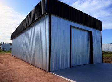Bodega-Galpón · 210m² · Galpón en Roldán
