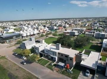 Foto · Se Vende Terreno Docta Apto Duplex y Comercio