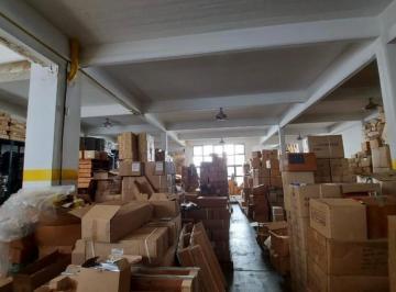 Depósito · 2200m² · 10 Ambientes · 3 Cocheras · Depósito Multiproposito Entrada Camion Todo Rubro