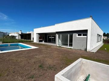 Casa de 6 ambientes, Presidente Perón · Casa en Alquiler 6 Ambientes - Horizontes Al Sur - Canning - San Vicente