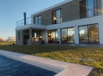 Casa de 4 ambientes, Presidente Perón · Casa a Estrenar en Venta Barrio La Alameda Canning