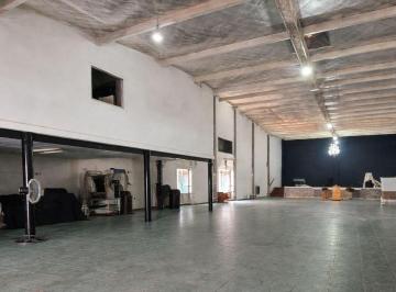 Casa · 300m² · Casa en Virrey del Pino