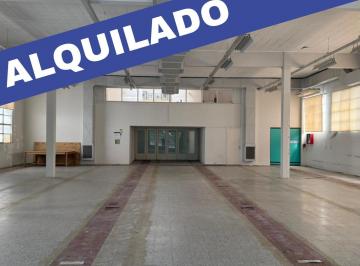 Depósito · 800m² · 1 Cochera · Depósito de 800 m² Cubiertos en Florida