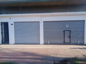 Casa · 104m² · 3 Ambientes · Casa en PH 3 Amb. con Garaje + Local - Mar del Plata.